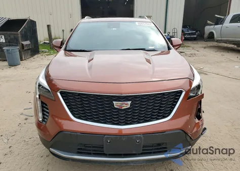 2019 Cadillac Xt4 Premium Luxury z USA, uszkodzony, nr VIN 1GYFZDR40KF227728